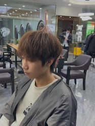 -藤野造型烫染·漂发