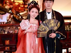-汉仪华裳汉服馆(豫园店)