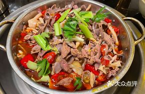 Pickled Pepper Chicken Offal Pot