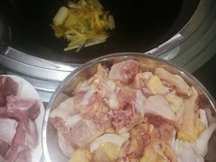 -炮爷东北铁锅炖(棠安路店)