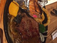 -玛格萝妮(汇智国际商业中心店)