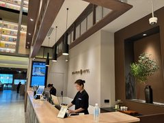 -上海虹桥中心爱琴海亚朵S酒店
