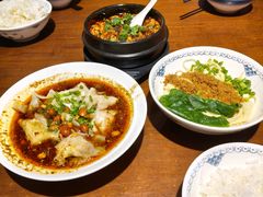 -龙抄手食府(浣花北路店)