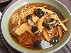 -重元寺香积厨素斋馆