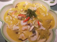 -蜜桃花开·中西融合菜E&W(南长街店)