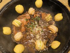 -万里闯关东铁锅炖菜馆(高新旗舰店)