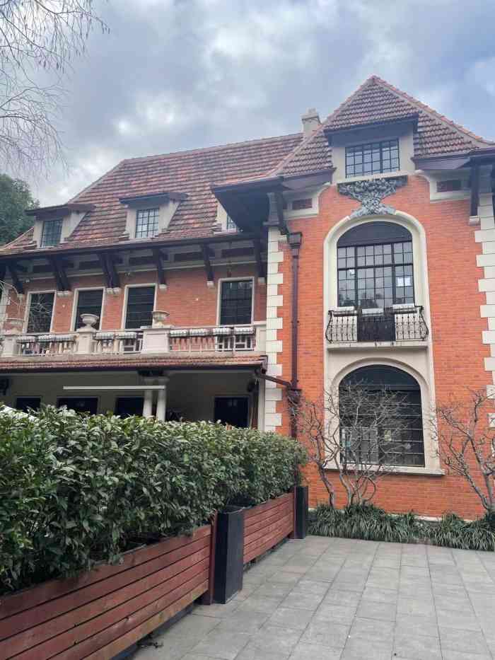 小红楼la villa rouge(衡山路店)-"小红楼的蔬菜沙拉还可以吧主要留