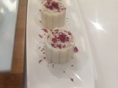 -MEET缘燕窝甜品&Tang's cake(华润万象城店)