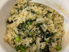 -沈记酸菜牛肉火锅店(九号路店)