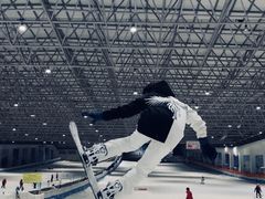 -绍兴启迪乔波冰雪世界