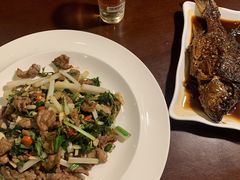 薄荷炒牛肉片-怡得观滇餐厅·地道昆明菜·1996(海埂大坝店)