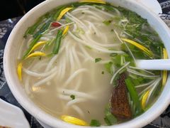 过桥米线-蝴蝶泉宾馆-中餐厅