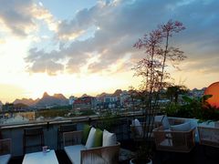 -悦吧·360°全景天台酒吧(象山店)