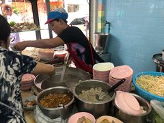 -榮泰米粉湯(Left Shop)