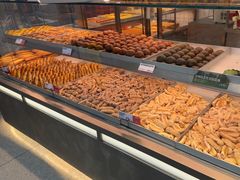 -读酥世家(松江新城地铁站店)