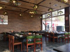 大堂-荣德灶台鱼(圣泉寺店)