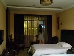 -半岛星际酒店(义乌国际商贸城店)