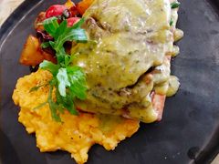 特制牛排佛卡夏早午餐-UPPER KITCHEN(延安路店)