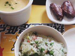 -老娘舅餐厅(黄龙体育中心店)