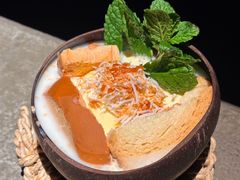 -饱嗝·小炒云南菜·见手青乌鸡汤锅(来凤街国创园店)