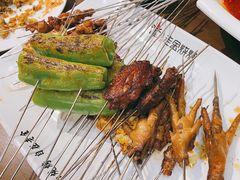 -清真·老金烧烤·小龙虾(奥体中路店)