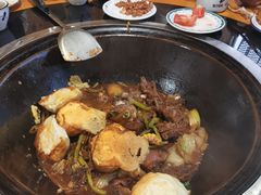 -东北铁锅炖鱼·大鹅·小鸡·排骨(五塔寺广场店)