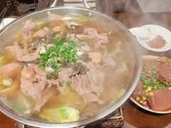 -谢老五跷脚牛肉·非遗传承店