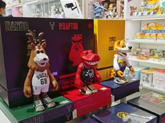 -泡泡玛特POPMART(上海环球港店)