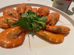 -醉辉皇上海之巅(上海中心大厦店)