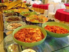 朝鲜族特色吐司配小菜-延吉白山大厦酒店