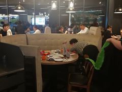 -必胜客(WOW中央公园店)