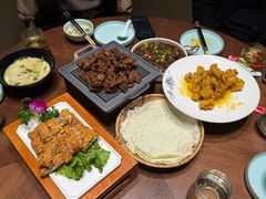 -三牛家厨(长江路店)