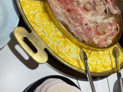 双层肥牛-猪啊牛呀羊啊铜盘烤肉(正大广场店)