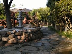 -芭东小镇温泉