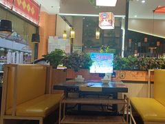 -四季喧黔味豆米火锅(万达广场店)