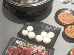 -啊美丽炭火烤肉(滑翔一店)