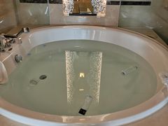 -青岛海尔洲际酒店