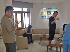 -登特口腔医院(鼓楼东街口店)