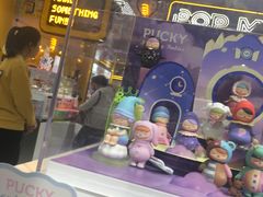 -泡泡玛特POPMART(上海环球港店)