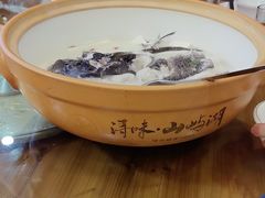 -浔味·山屿湖·正宗淳牌全鱼宴老字号