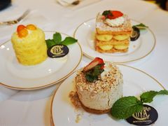 燕麦蛋糕-COVA(新天地Xintiandi店)