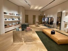 -CELINE(尚嘉中心店)