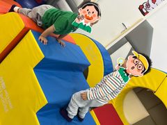 -美国谷斯妈妈早教中心 (陆家嘴店)