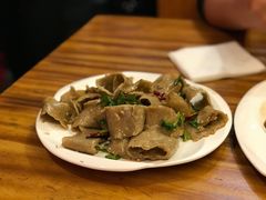 干煸栲栳栳-德居源