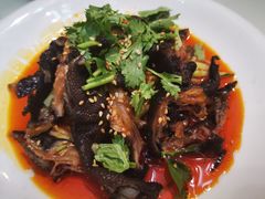 无骨乌鸡爪-三猫黑鱼花(南大店)