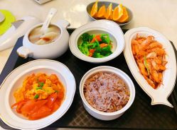 -童谣里医疗级月子中心(独栋湖景店)