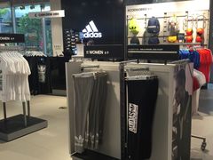 -阿迪达斯(八方汇精品优惠店)