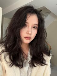 -Hello Lady发型设计