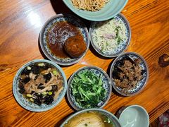 -老外婆本帮面(塔城路店)