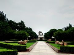 -上海市龙华烈士陵园